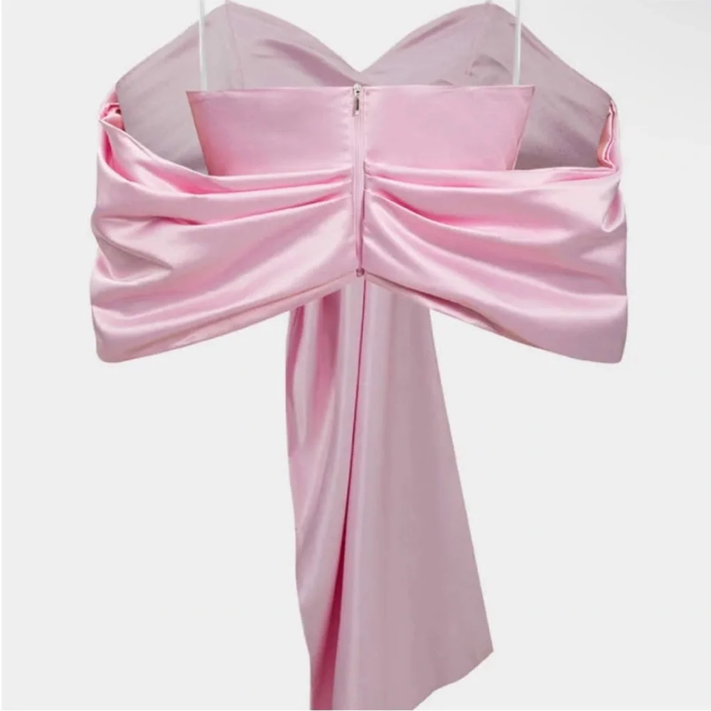 Stylish Pink Off-Shoulder Blouse - Picture 3 of 4